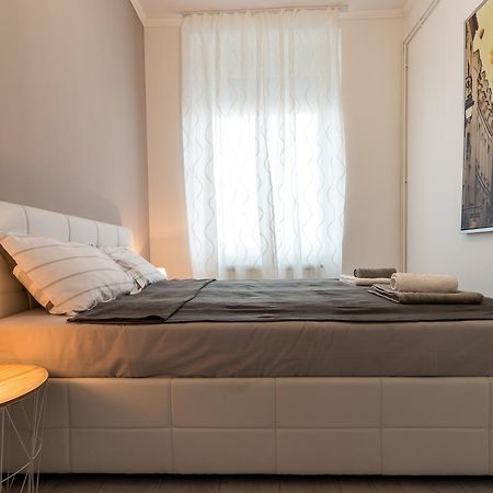 Comfortable & Lovely Apartment Belgrado Esterno foto